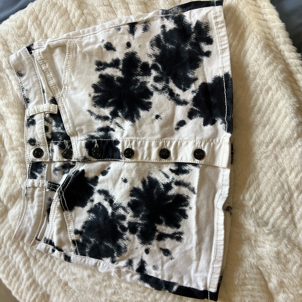 Shyanne Skirt
